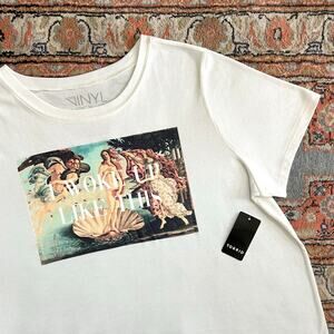 Torrid Botticelli Birth Of Venus The Vinyl Icons White Crewneck T-Shirt NWT